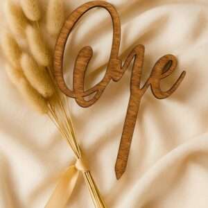 Cake topper en bois